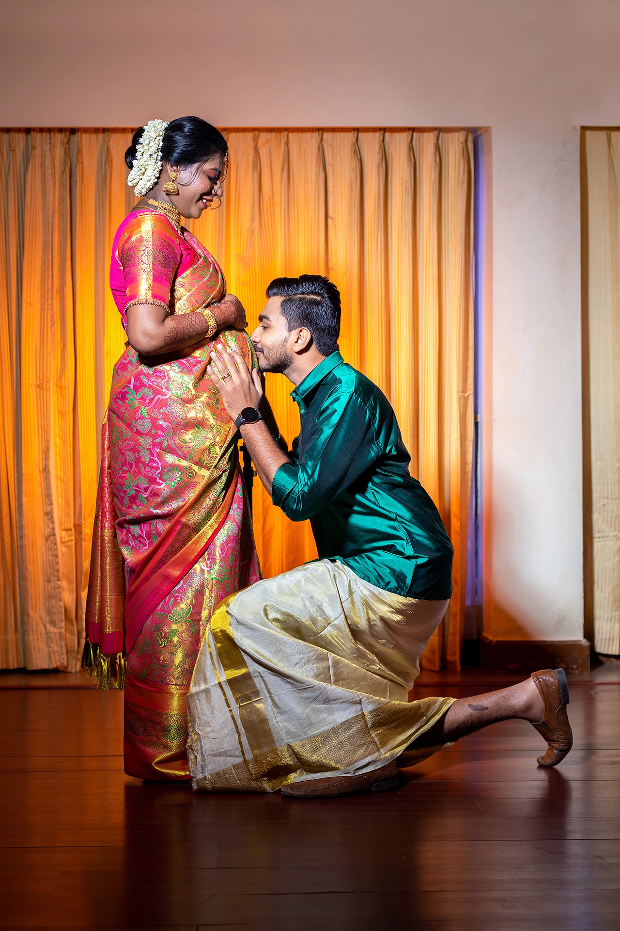 Unique Maternity Photoshoot Chennai